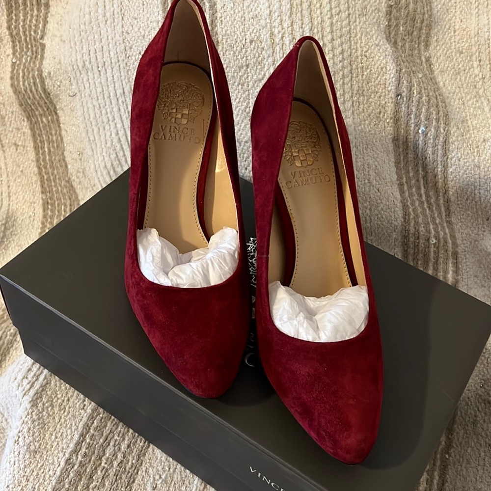 Vince Camuto VC- Langer Barolo Suede